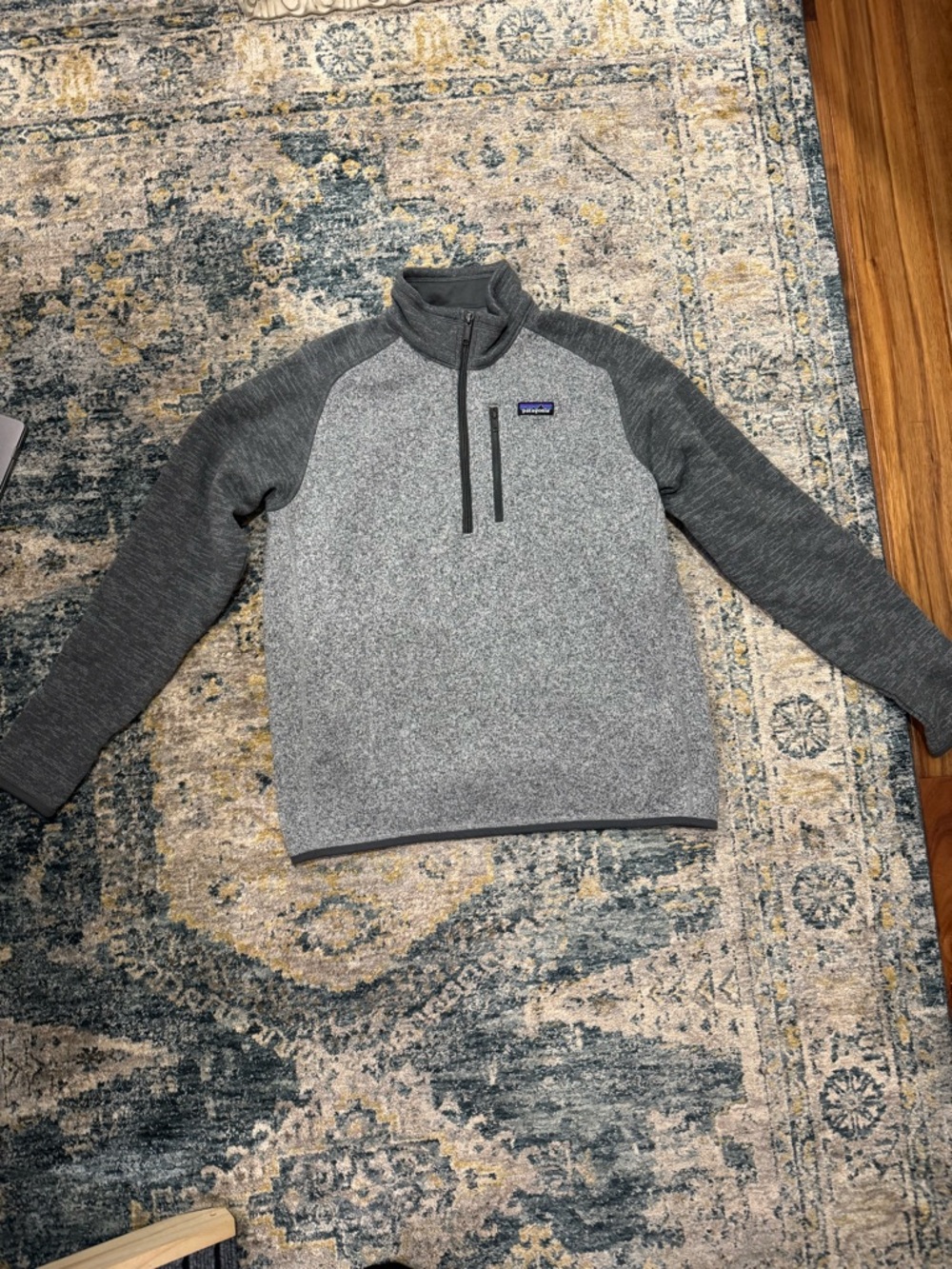 Patagonia Men’s Gray Two-Tone Quarter-Zip Pullover